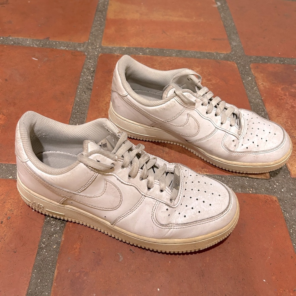 NIKE Air Force 1 Sneakers